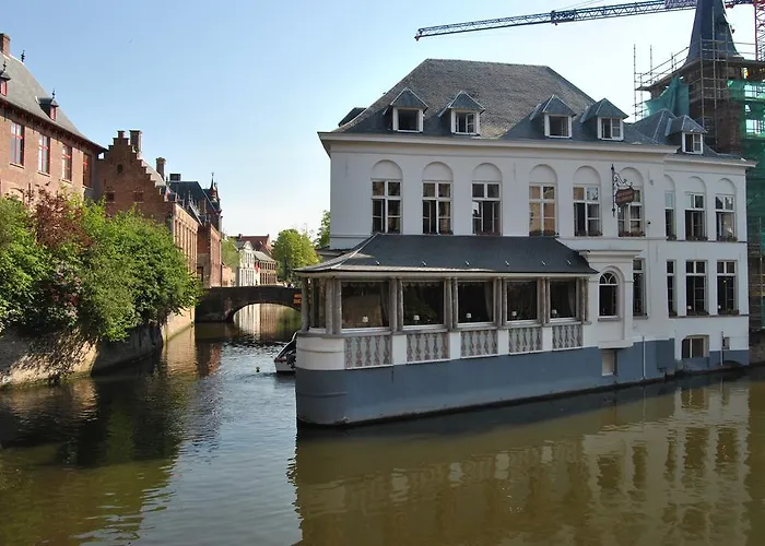 3 star hotel: Hotel Duc De Bourgogne