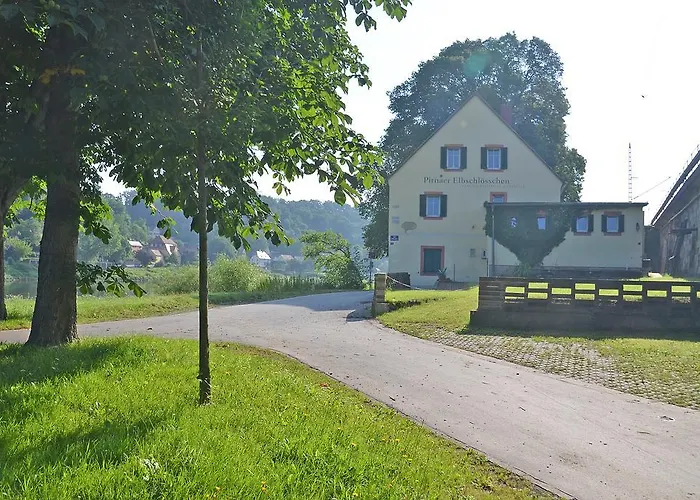 Günstiges Hotel: Elbschlösschen Refugium