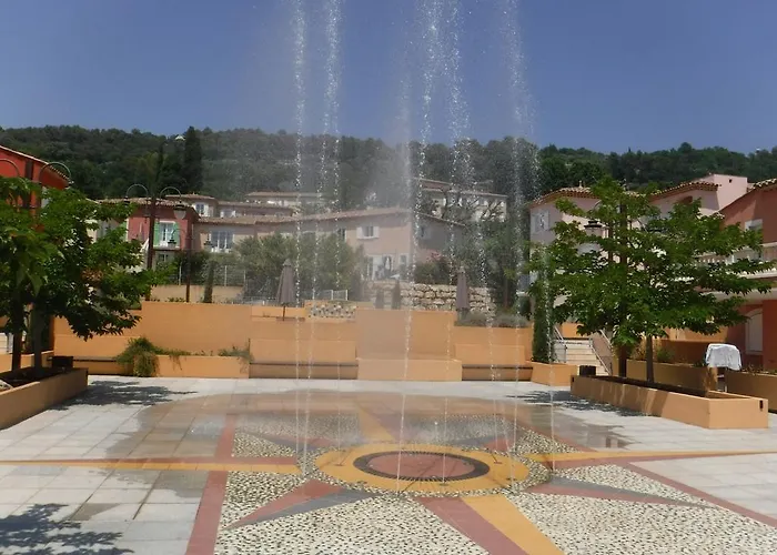 Appartement dans Residence – Le Domaine de Camiole