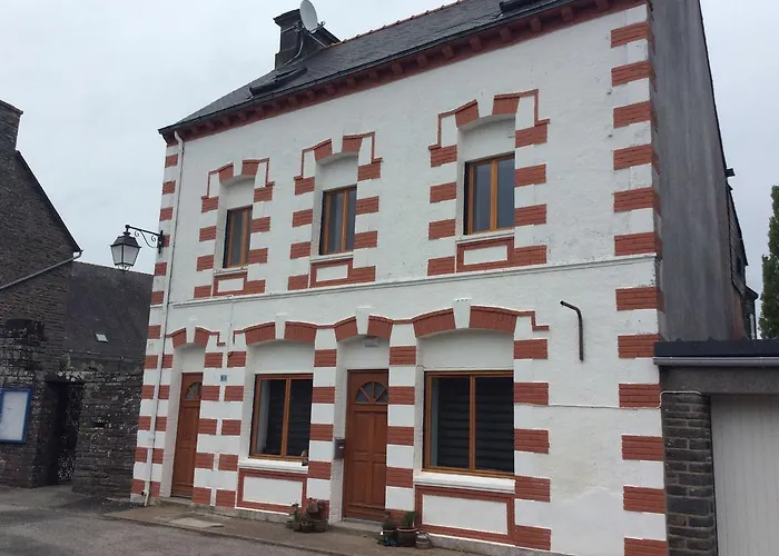 Number 7 Gouarec