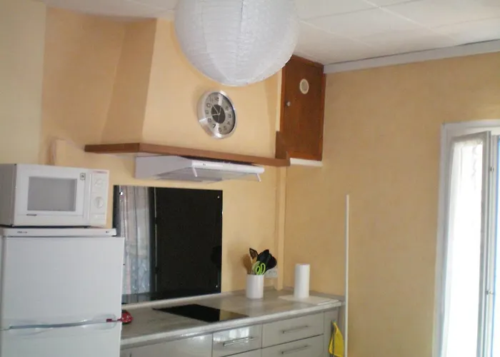 T2 dans maison de village