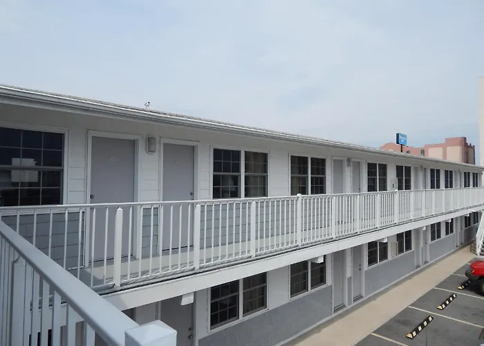 Family Hotel: Sun 'N Fun Motel