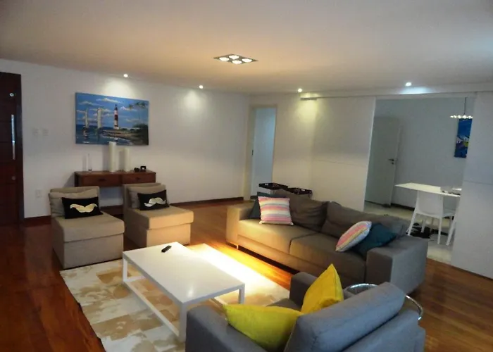 Luxury 3 Bedroom Apartment - Barra