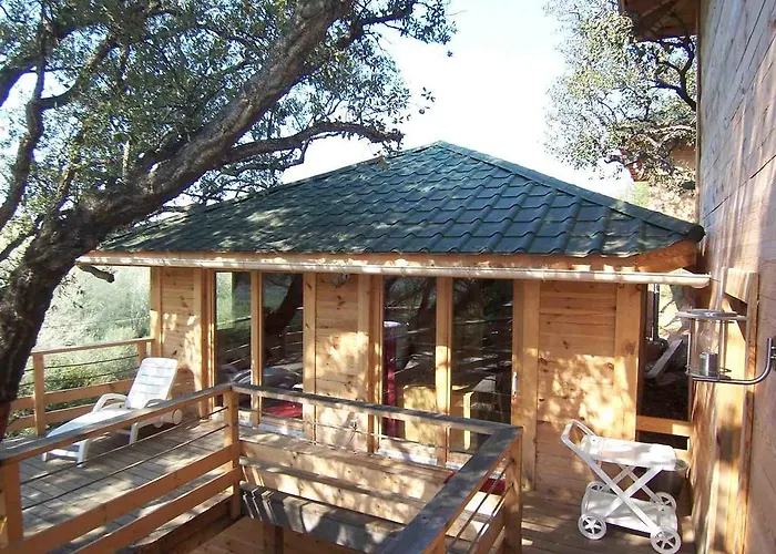 Albaria Lodge