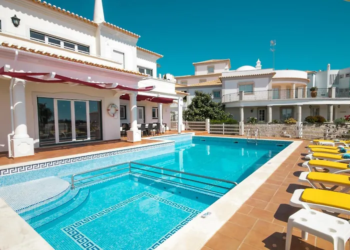 Vila da piscina: Pedro Mar By Atlantic Places
