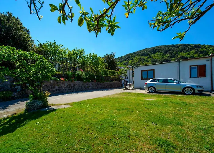  Villa Angela