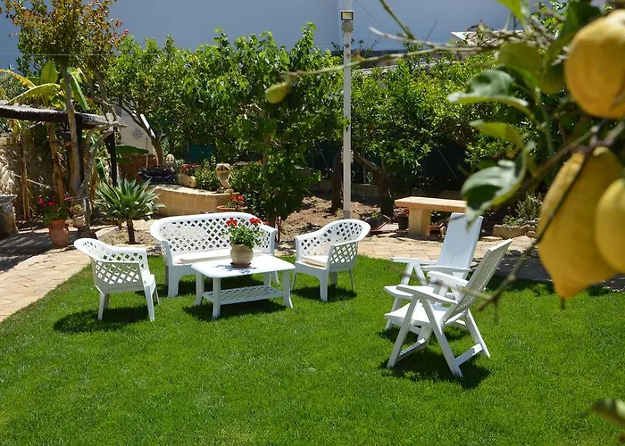 Guest House Al Giardino dei Limoni