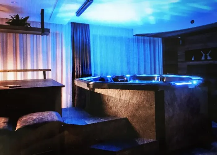 La Vie Deluxe - Private Luxury Apartments