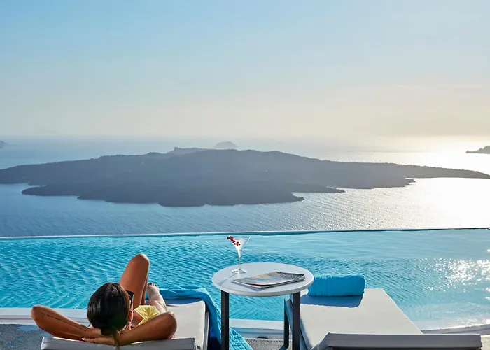 Cosmopolitan Suites - Small Luxury s Of The World