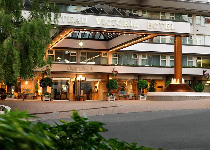 Chateau Victoria Hotel&Suites