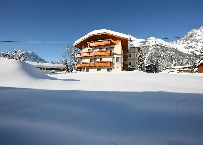 Zentrales Hotel: Hotel-Garni Weidacherhof