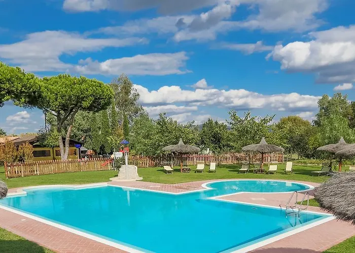 Villa con piscina: Agriturismo Il Pelago