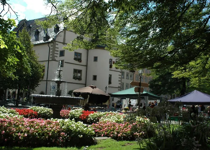 B8 Kitzinger Hof