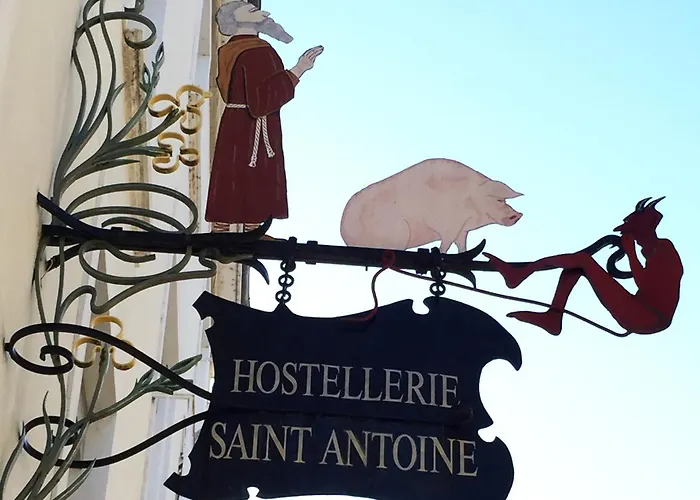 Hôtel accueillant les animaux: Hostellerie Du Grand Saint Antoine