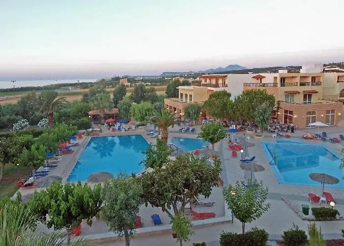  Maravel Sky & Apartments