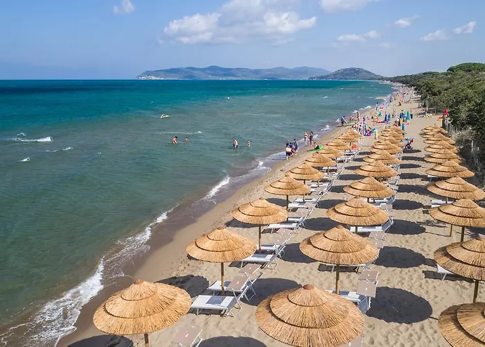 Hotel vicino al College: Camping Village Oasi