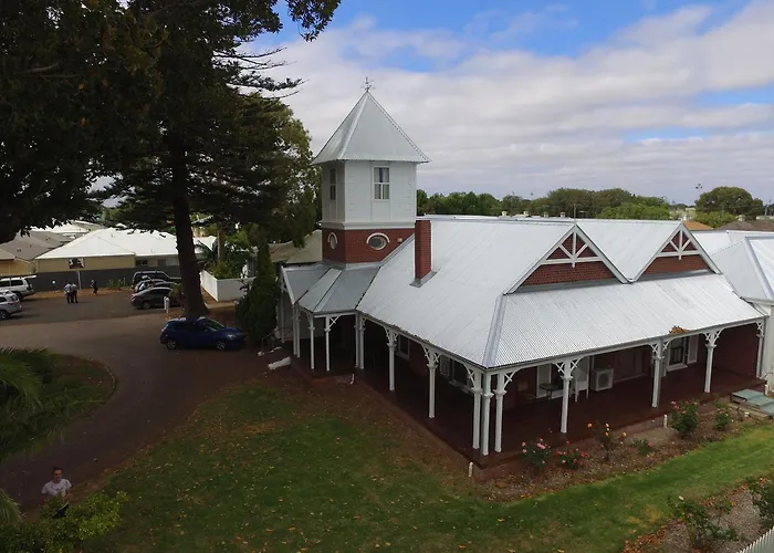 Guest house: Ithaca 1896 Manor