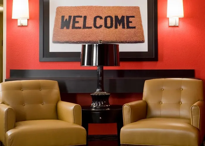 Hotels with tennis Extended Stay America Suites - Tulsa - Central