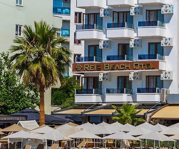 Reis Beach Hotel
