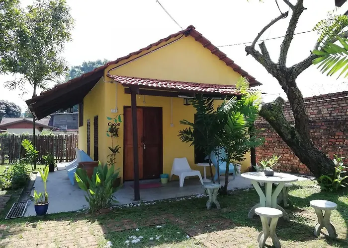 Guest house: Coco Country Homes