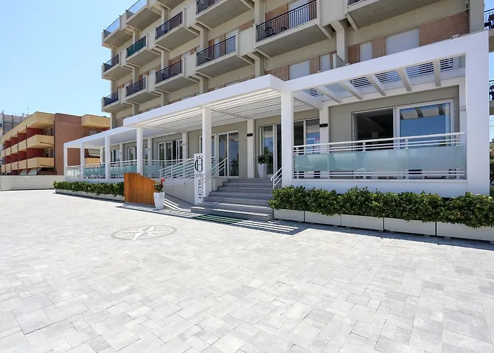 Hotel Ping Pong: Hotel Olympia