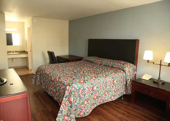 Hotel: Economy Inn - Charlotte