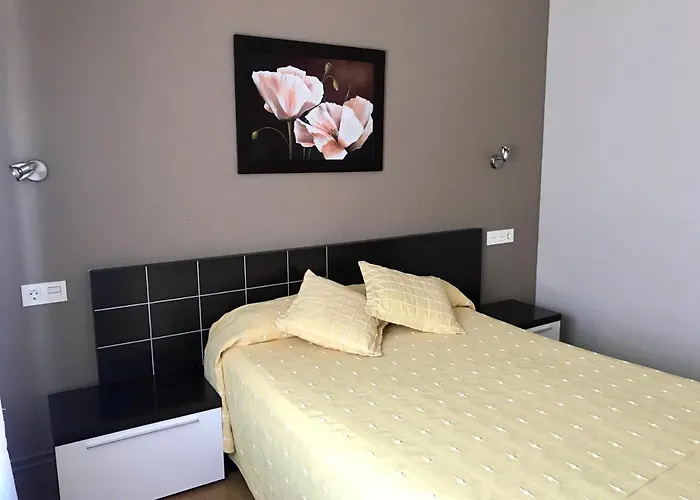 Hotel céntrico: Hostal Puerta La Villa