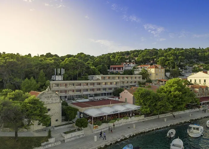 Delfin Hvar Hotel