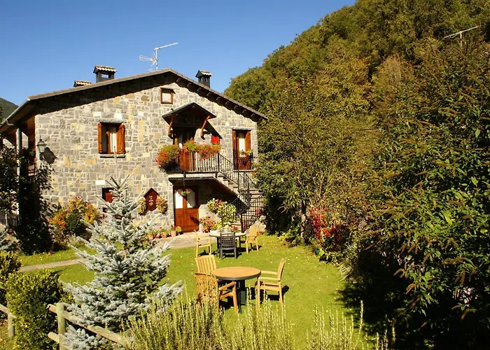 Hotel cerca del colegio: Casa Martin Ordesa