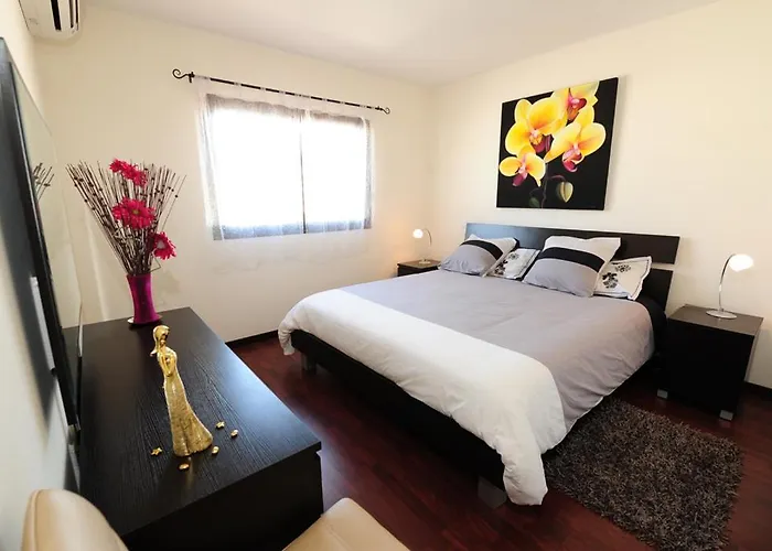 Appartement central, wifi rapide, parking gratuit