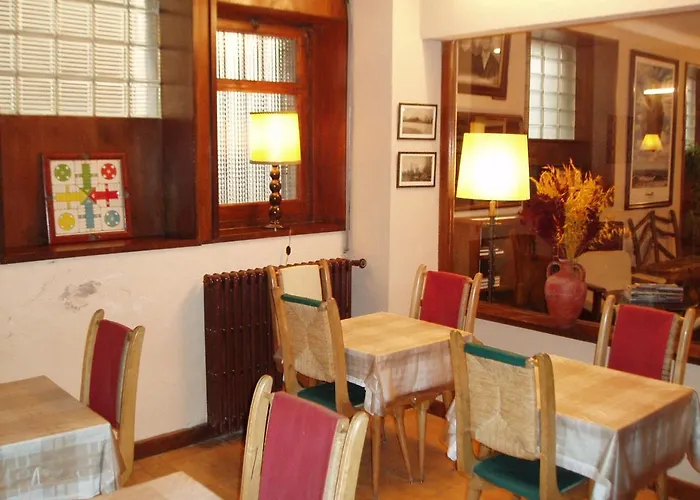 B&B: Hostal Rita Belvedere