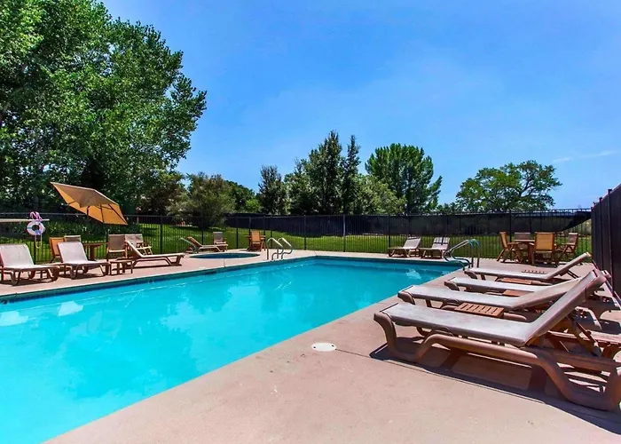 Jacuzzi hotel: Rodeway Inn