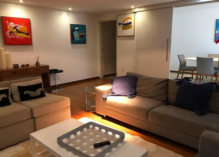 Luxury 3 Bedroom Apartment - Barra