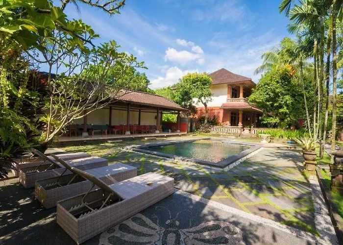 Puri Dalem Cottages