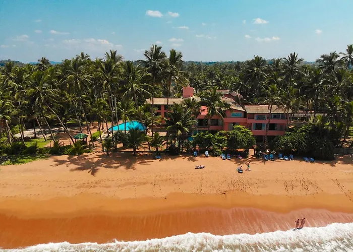Oyo 246 Roy Villa Beach Hotel