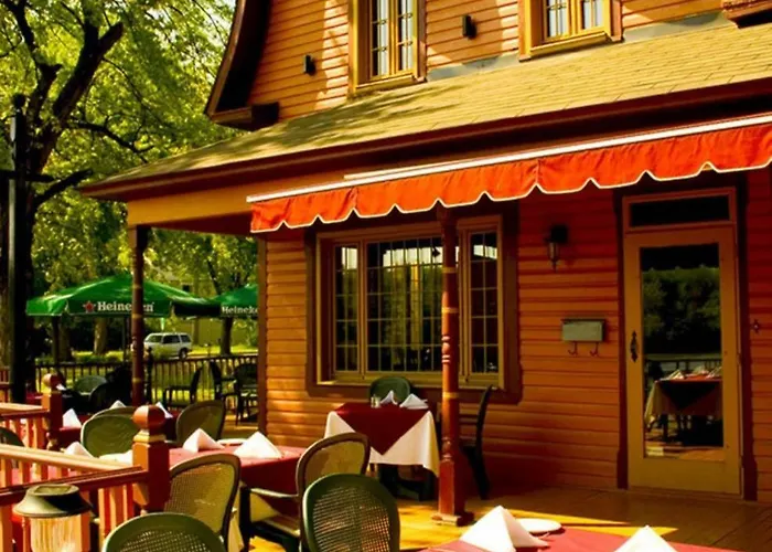 1-Bedroom Cozy Sweet #22 By Amazing Property Rentals