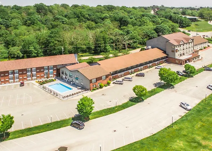 Cheap hotel: Mainstay Hotel And Conference Center