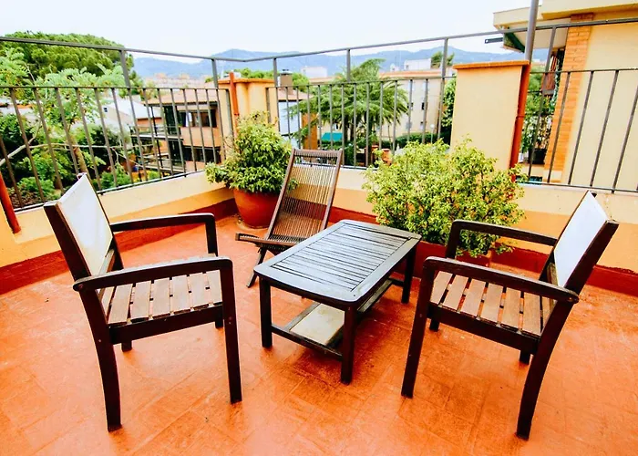 Hostel: Garden House Hostel Barcelona By Feetup Hostels