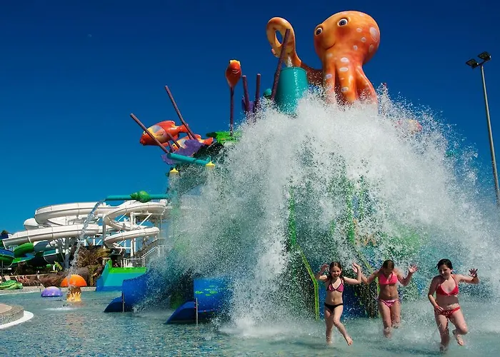 Hotel: Relaxia Lanzasur Club - Aqualava Water Park
