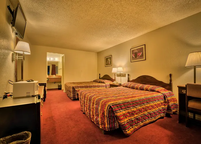 Motel: University Inn