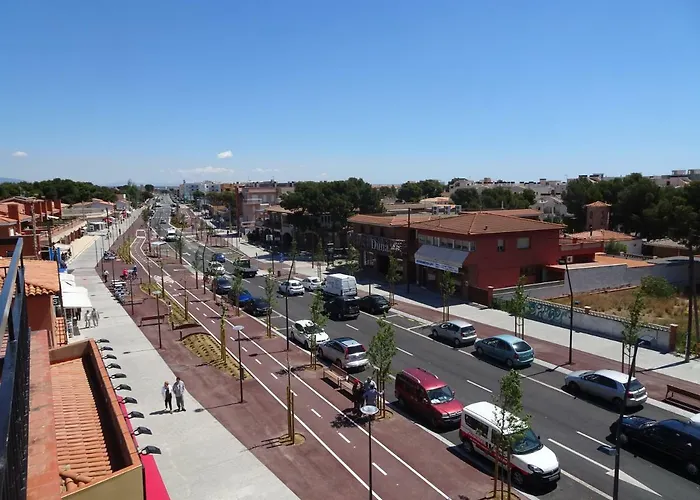 Hotel cerca del colegio: Hostal Internacional