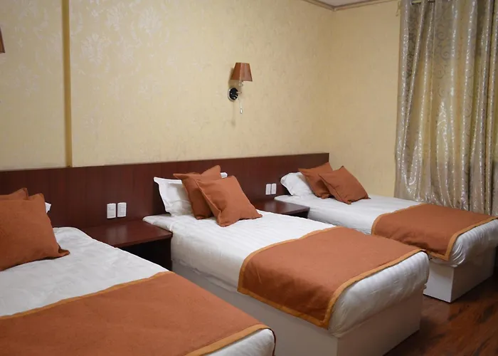 Hotel 198