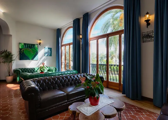 Grand Excelsior