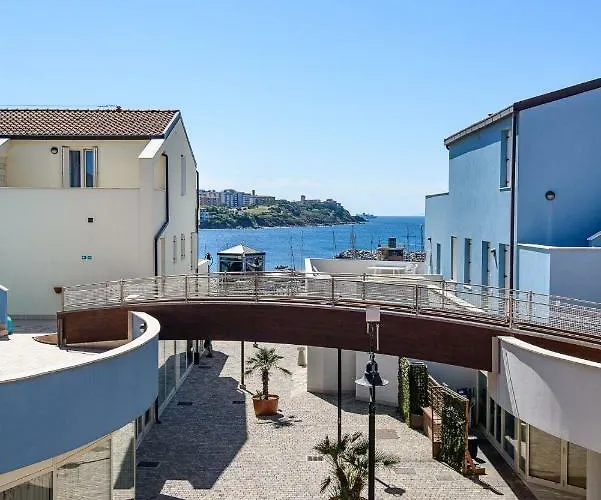 Marina Di Salivoli