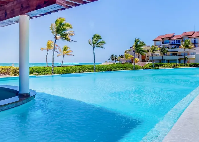 Apartments @ Soto Grande Beachfront