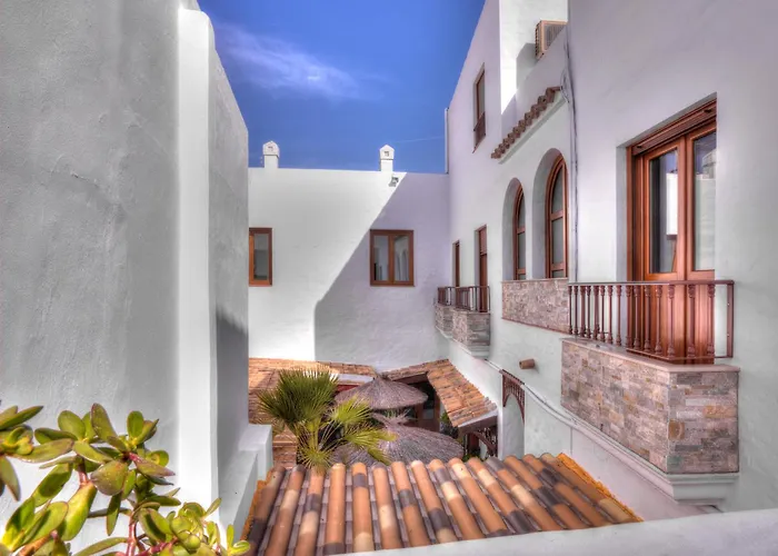 Hotel Almadraba