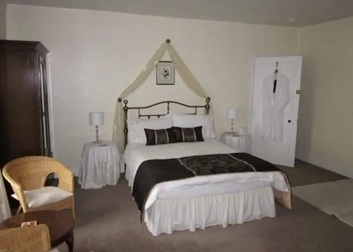 Private Villa: Nafferton Farm