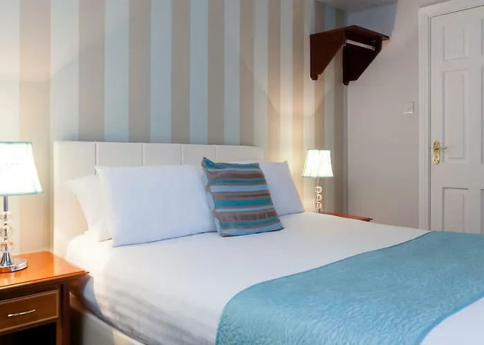 Apart hotel: Amberley House By Thekeycollections