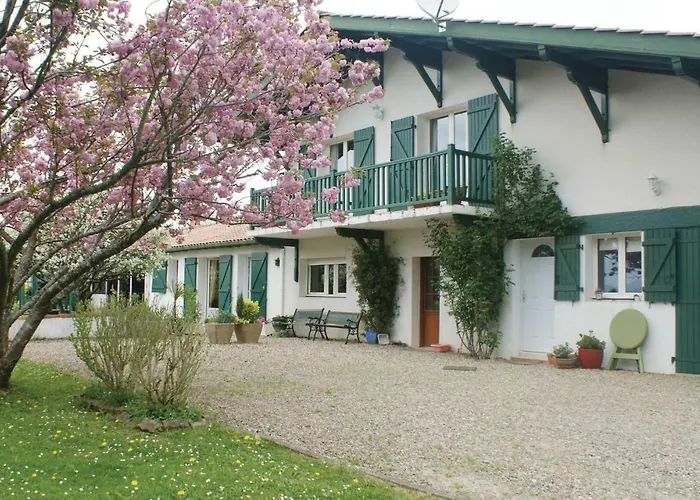Awesome Home In Ustaritz