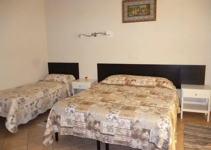  Eurotravel Bed And Car